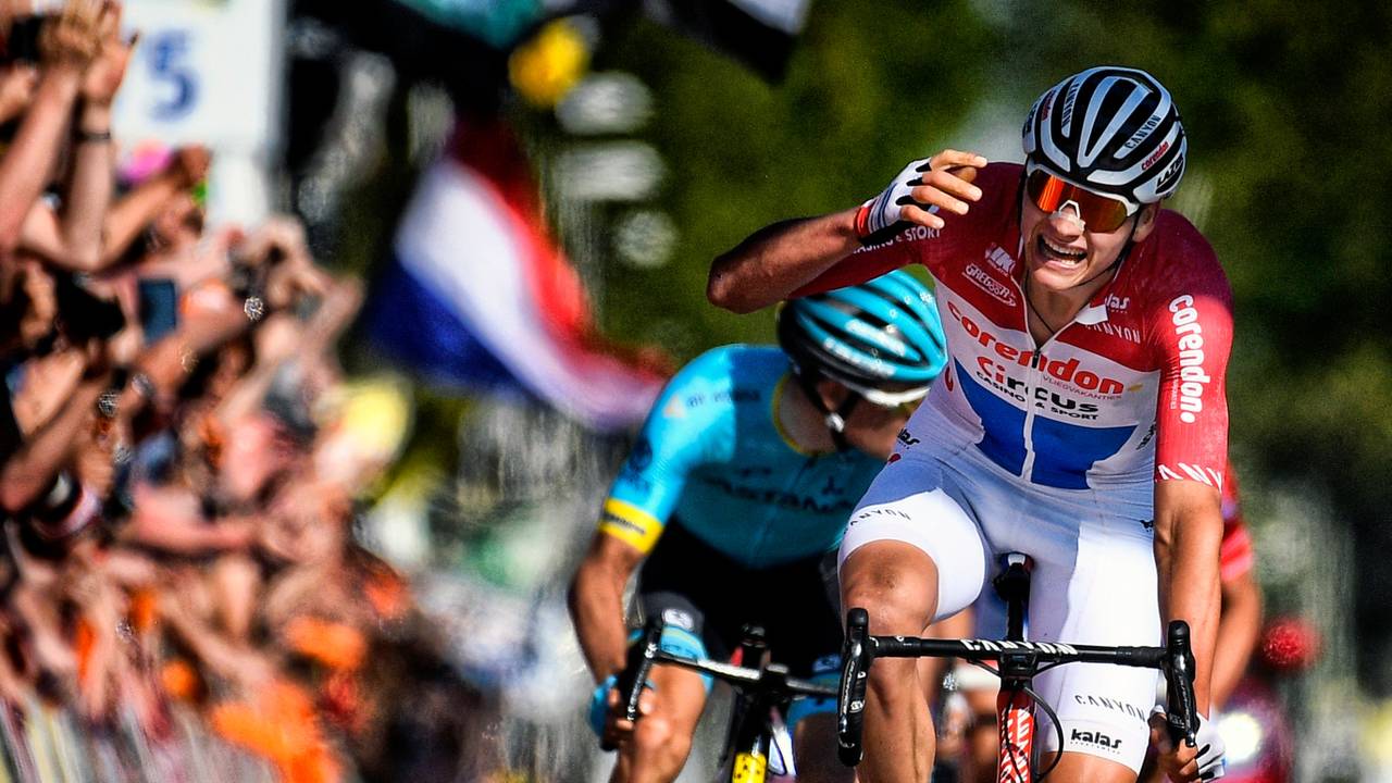 Ongeloof en vreugde bij Mathieu van der Poel bij winst van de Amstel Gold Race (foto: Hollandse Hoogte).
