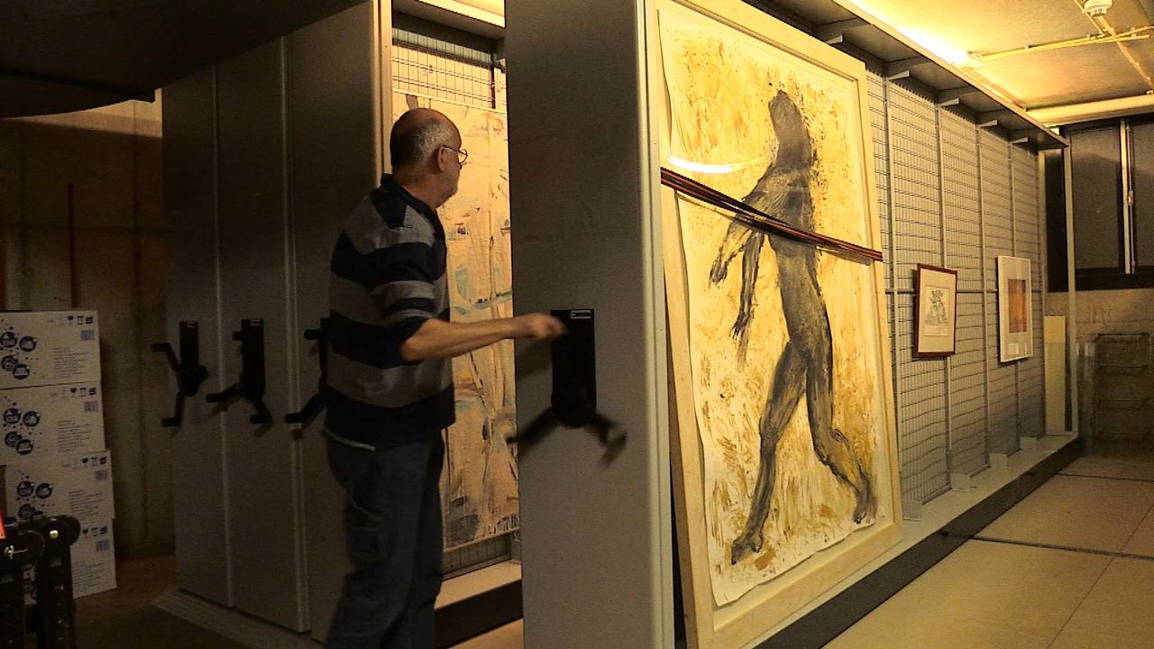 De kunstwerken waren in een depot opgeslagen (foto: Tessel Linders).