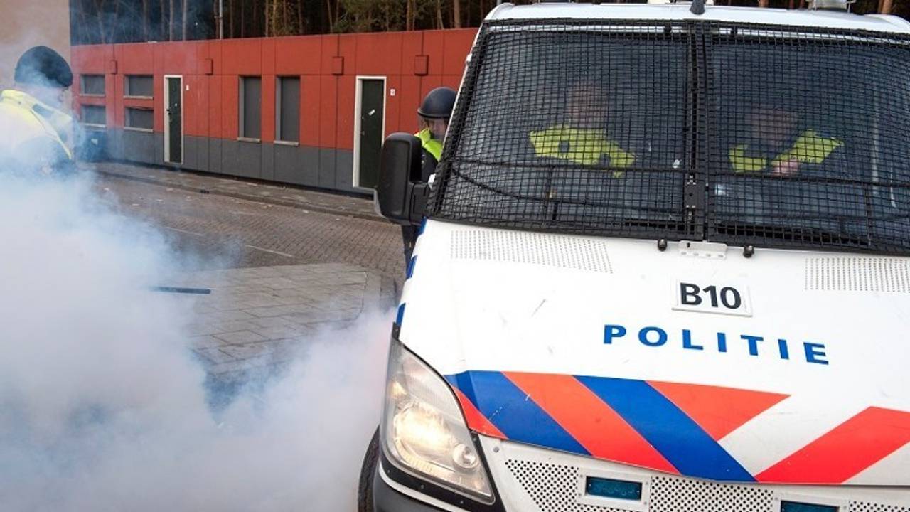 Vier aanhoudingen na PSV-Willem II (foto: politie Eindhoven)