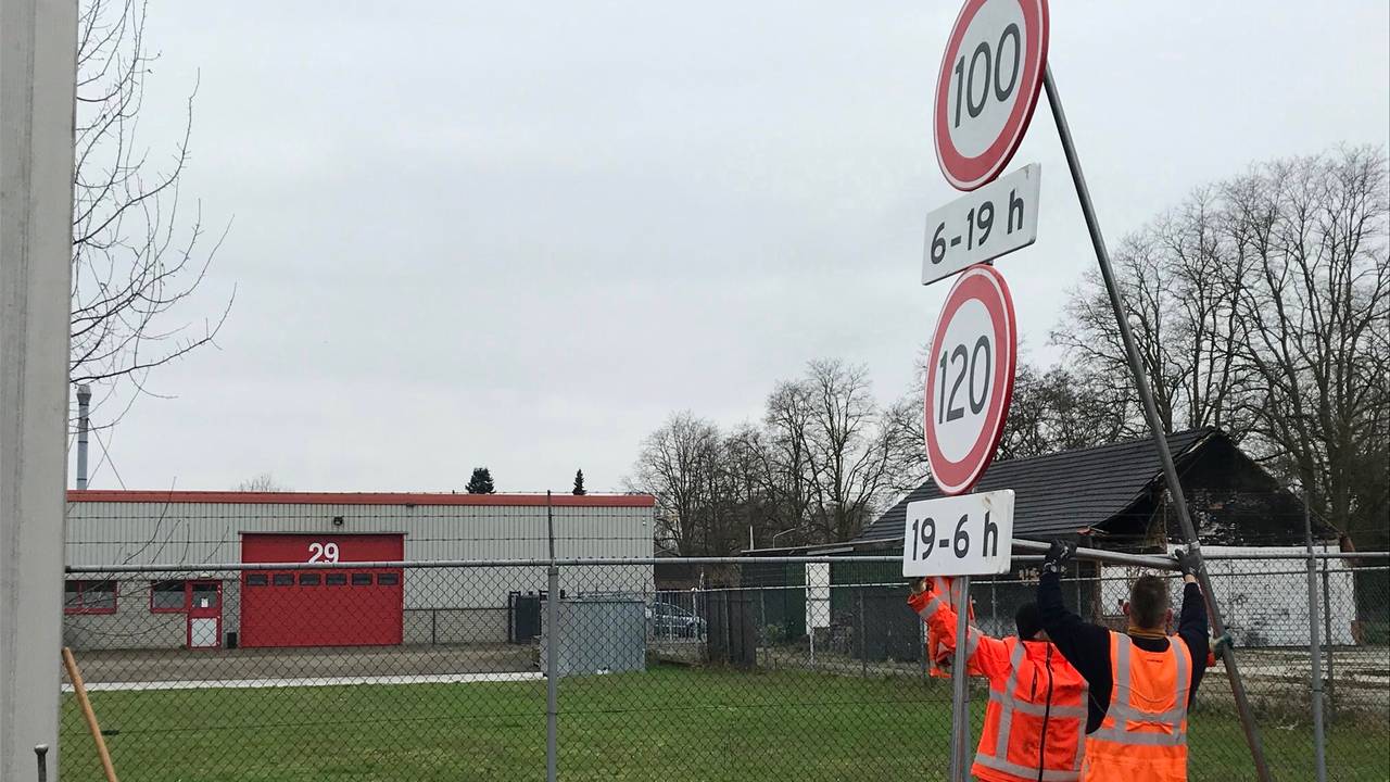De nieuwe borden (foto: Rijkswaterstaat)
