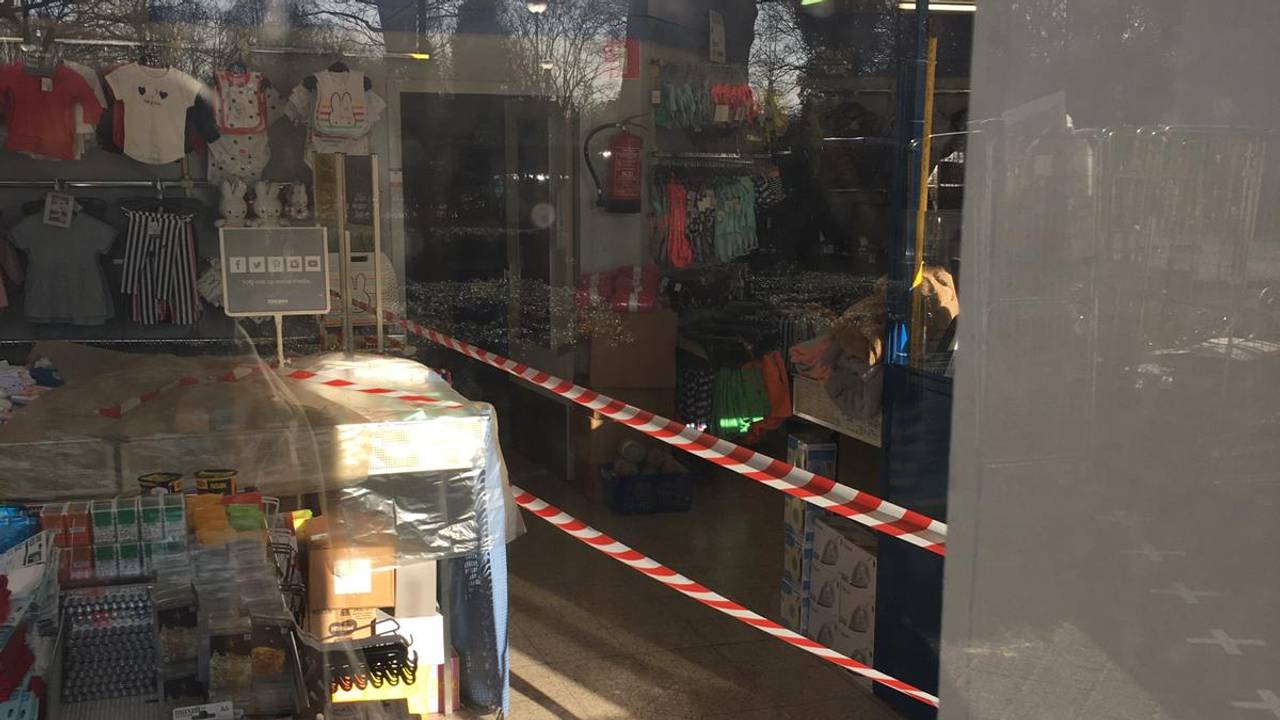 Belgische Grens Dwars Door Zeeman In Baarle Nassau Ik Kon Geen
