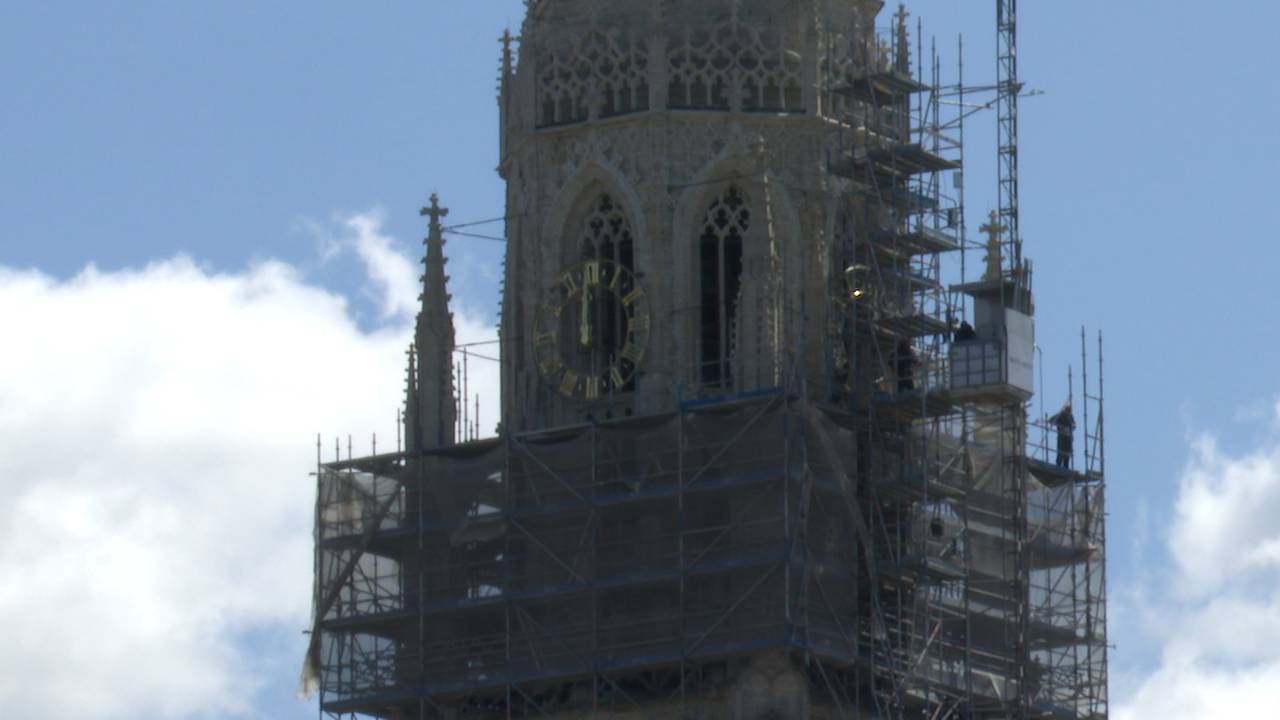 De klokken zijn alweer zichtbaar. (foto: Raymond Merkx)