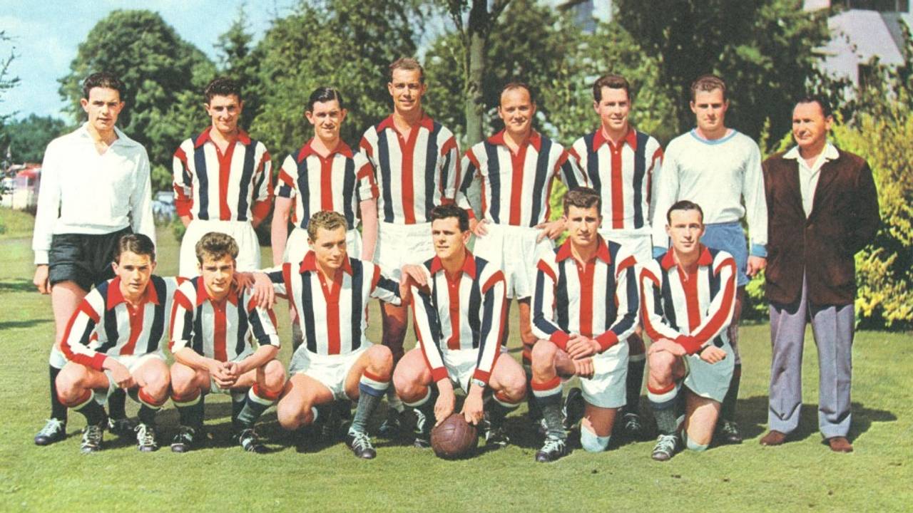 Het winnende thuisshirt in 58-59 (foto: archief Willem II).