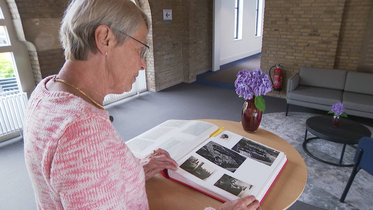 Ellen van Remmen haalt herinneringen op in Veldhoven (foto: Omroep Brabant).