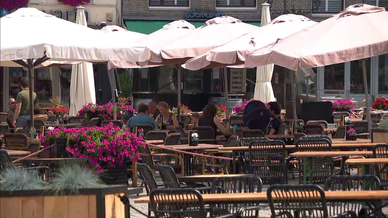 Lege terrassen in Bergen op Zoom.