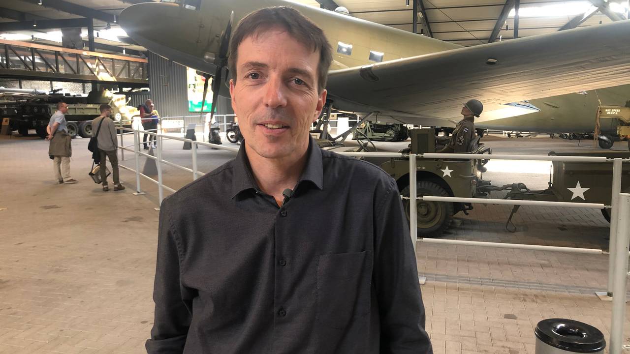 Directeur Erik van den Dungen van het Oorlogsmuseum Overloon (foto: Tonnie Vossen)