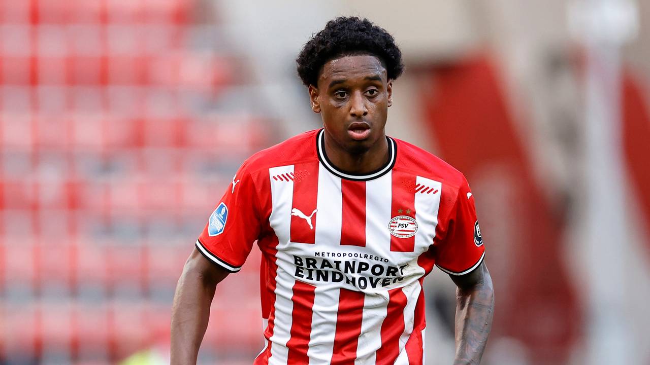 Pablo Rosario mist het duel met Granada CF (foto: ANP).