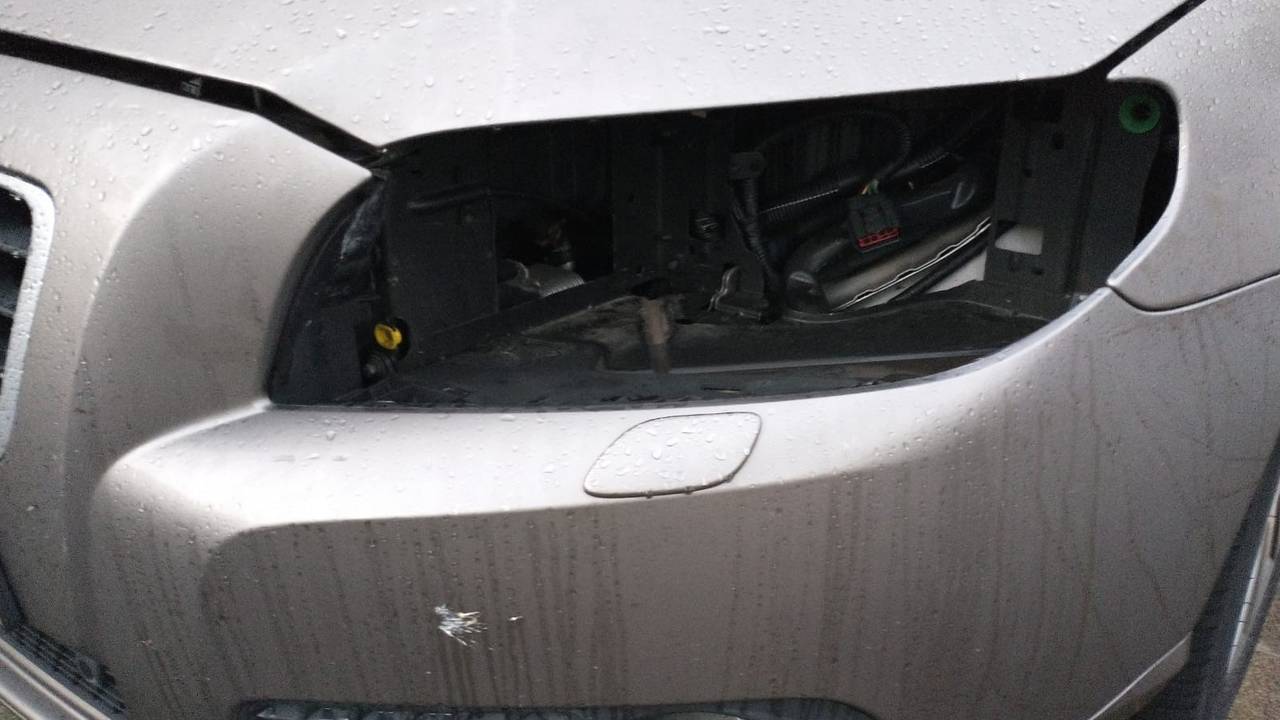 Verschillende Volvo-eigenaren troffen hun auto de afgelopen dagen zo aan.