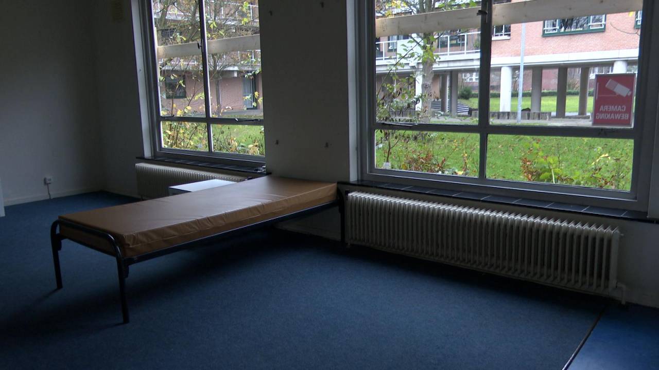 De tijdelijke winteropvang voor daklozen in Breda (foto: Raoul Cartens)