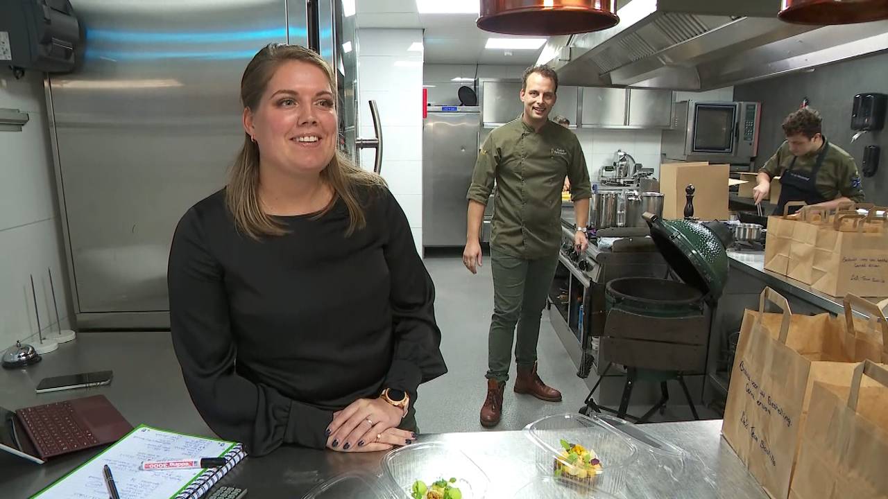 Eigenaresse Demi van de Sande.