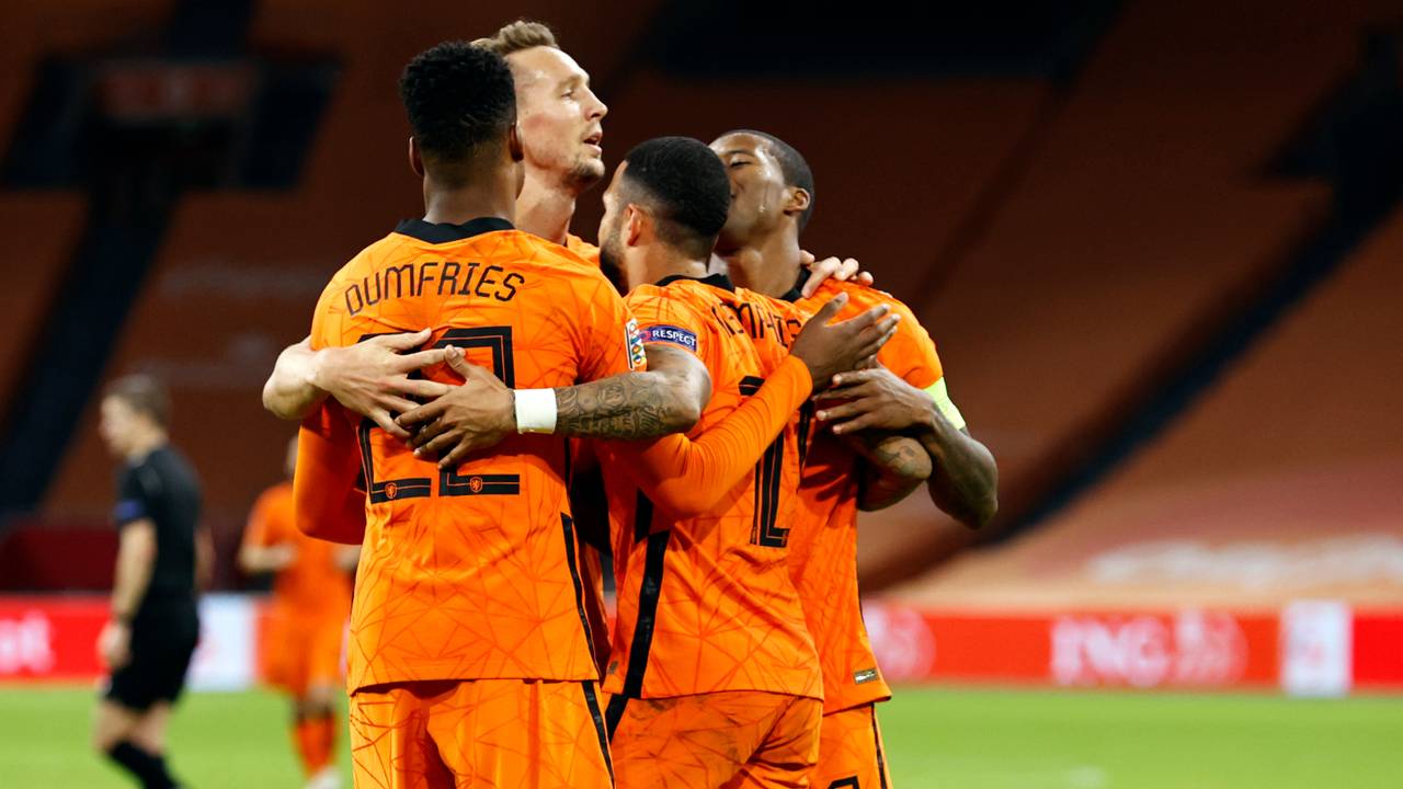 Denzel Dumfries was met twee assists van belang (foto: ANP).