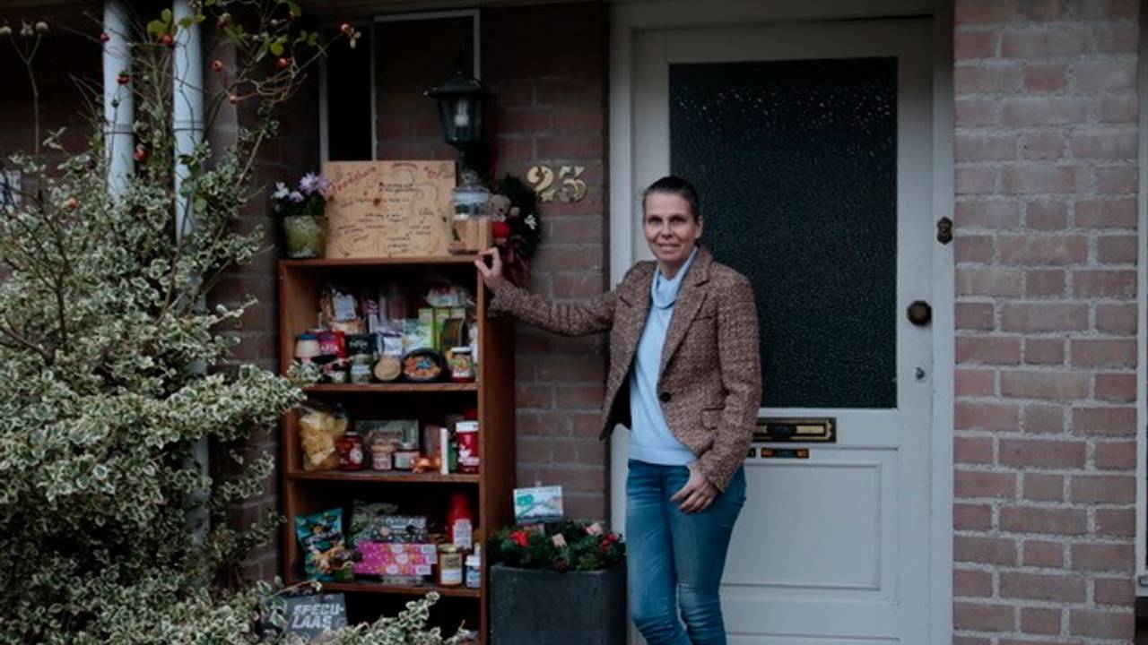 De foodsharekast van Olga. (Privéfoto)