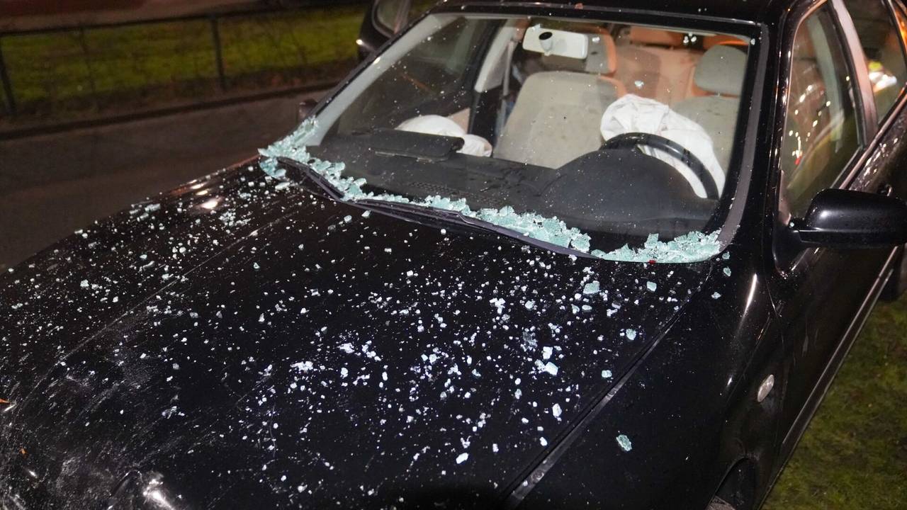 Een van de betrokken auto's (foto: Gabor Heeres).