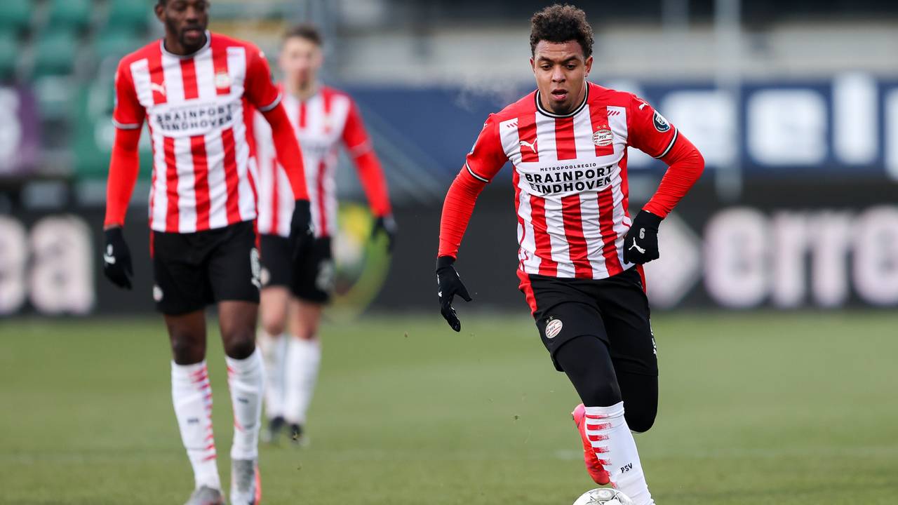 PSV'er Donyell Malen (foto: OrangePictures).