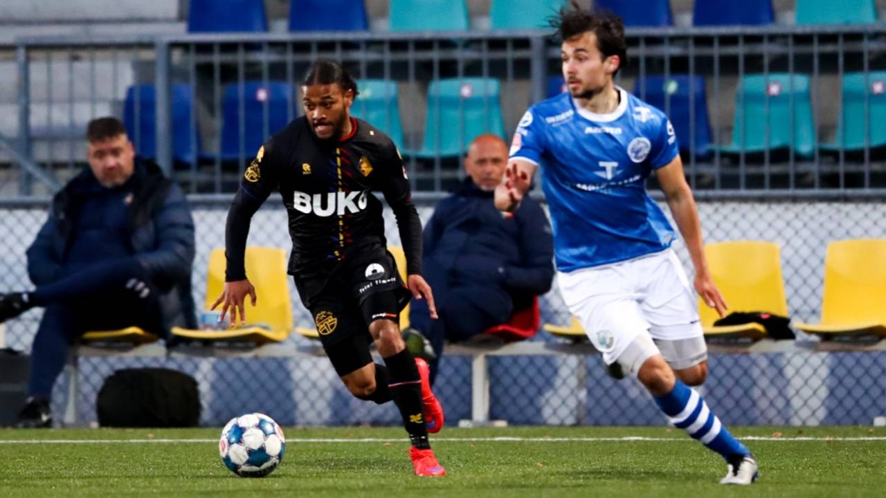 FC Den Bosch-speler Mats Deijl (rechts) (foto: Orange Pictures/Ben Gal)