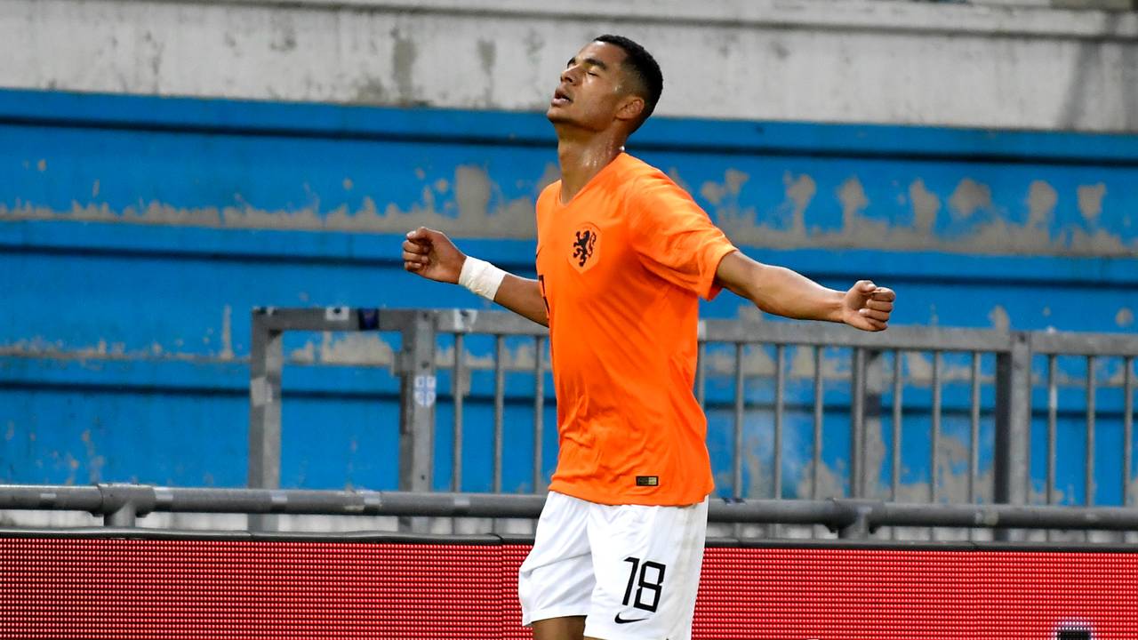 Cody Gakpo in het shirt van Jong Oranje (foto: ANP).