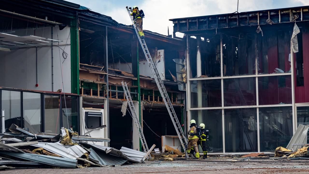 De dag na de brand (foto: Jurgen Versteeg/SQ Vision).