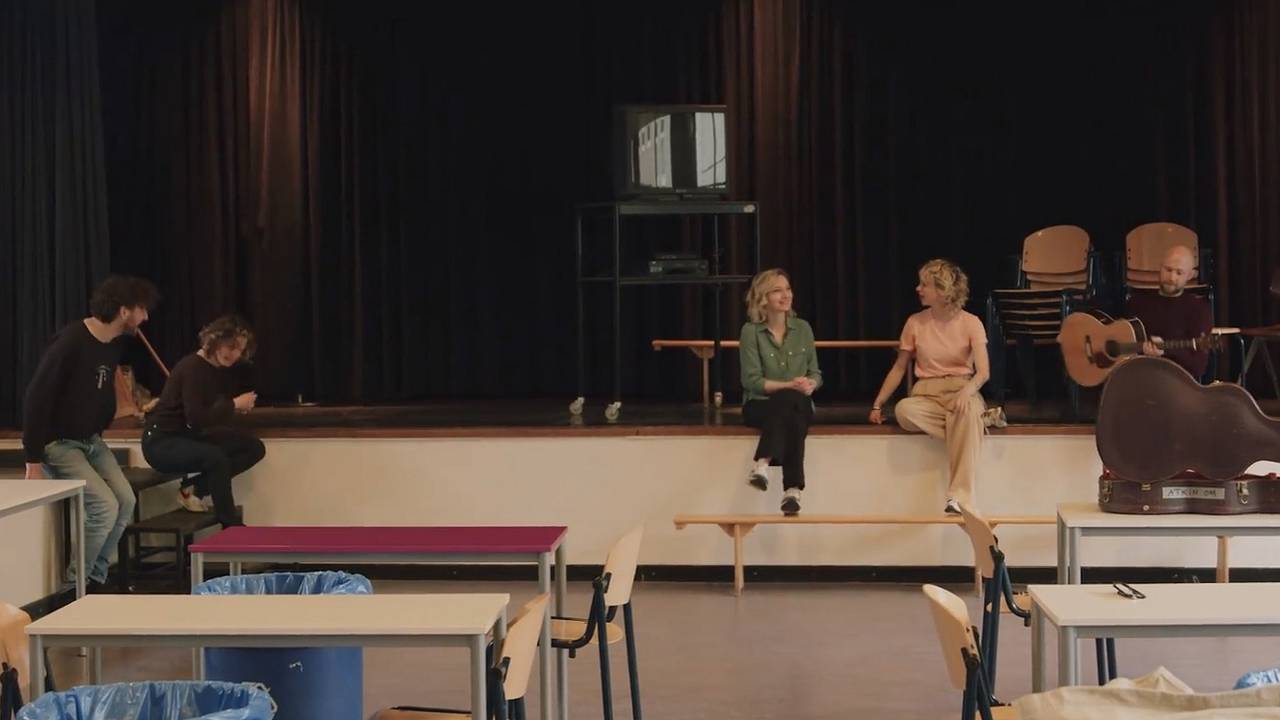 Na al die jaren weer terug in die aula (foto: Krezip).