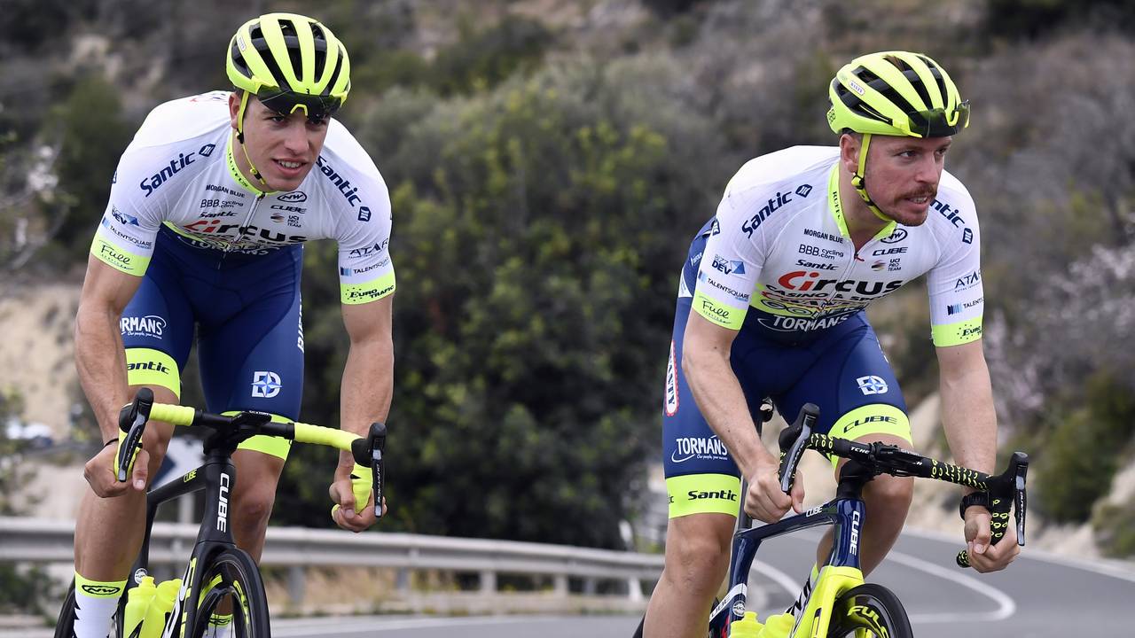 Danny (links) en Boy van Poppel gaan zaterdag samen van start in de Tour de France (foto: Belga Photo / Eric Lalmand).