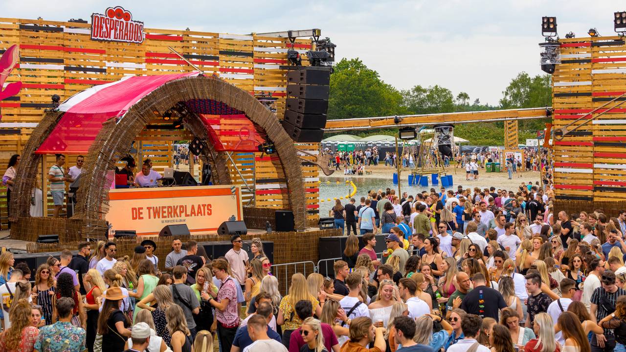 Ploegendienst Festival in Breda (foto: Collin Hermans/MaRicMedia).