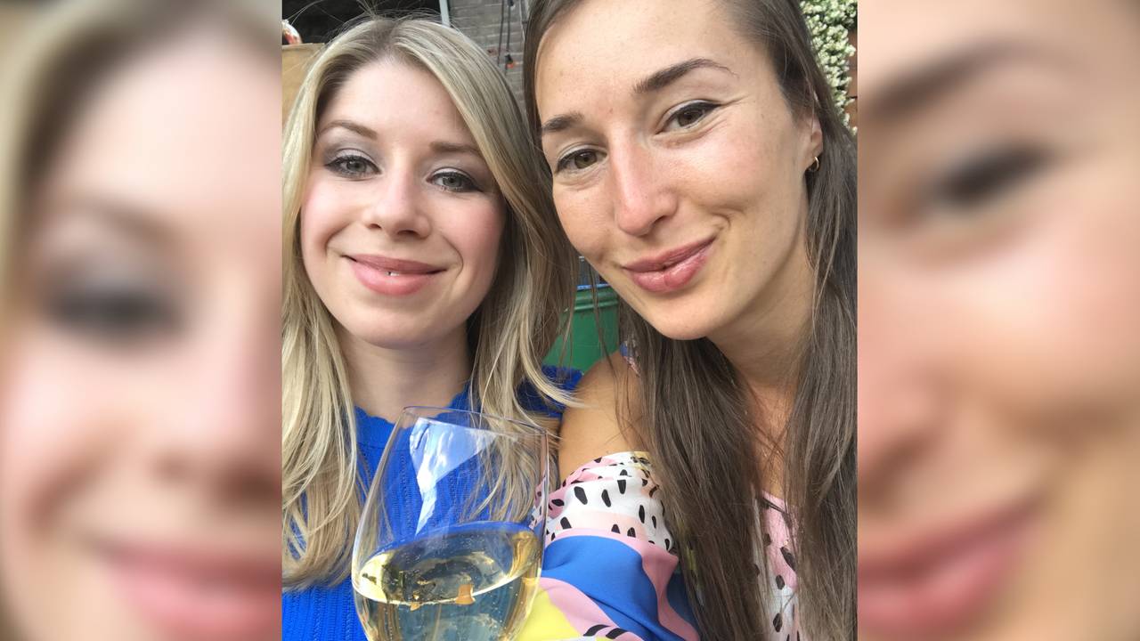 Julinka (links) en haar zusje (foto: Julinka van Keulen).