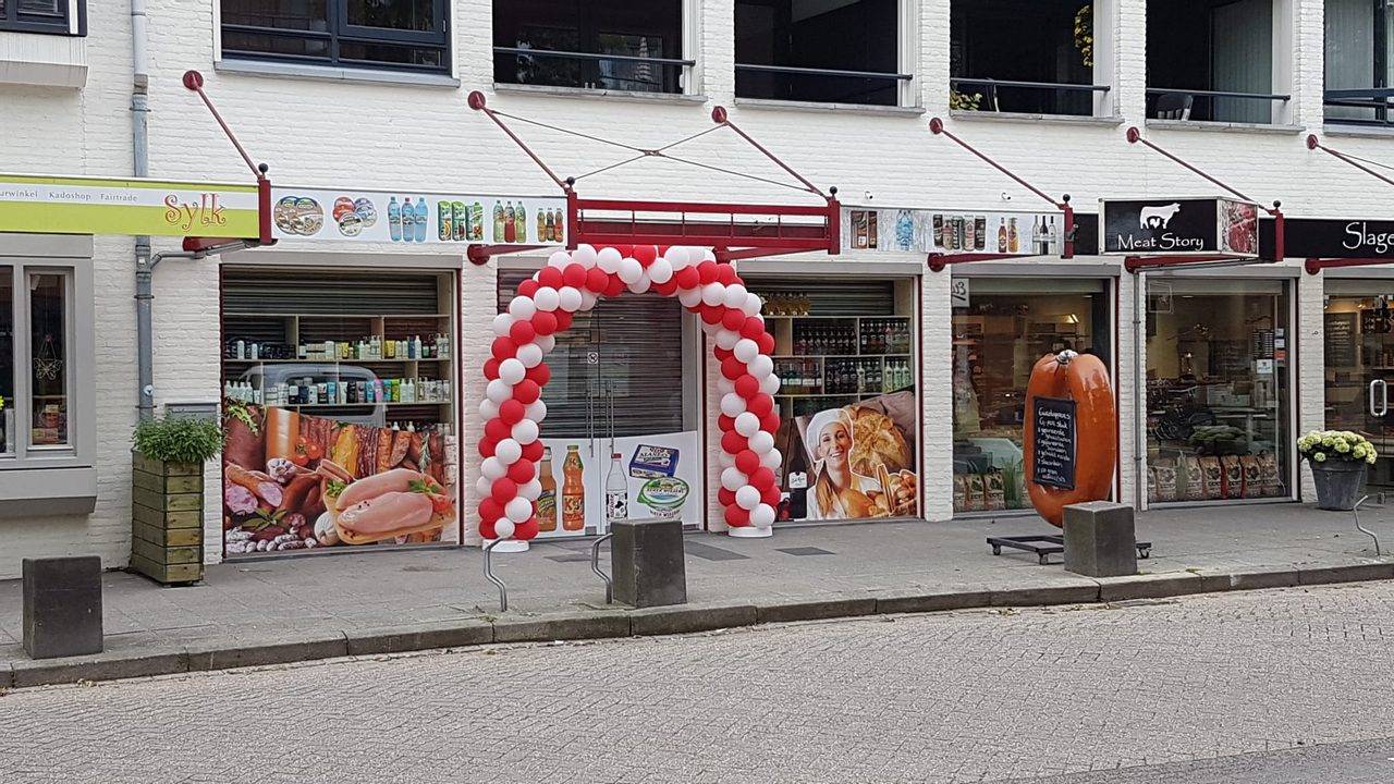 De Biedronka in Heeswijk-Dinther (foto: Dtv Nieuws).