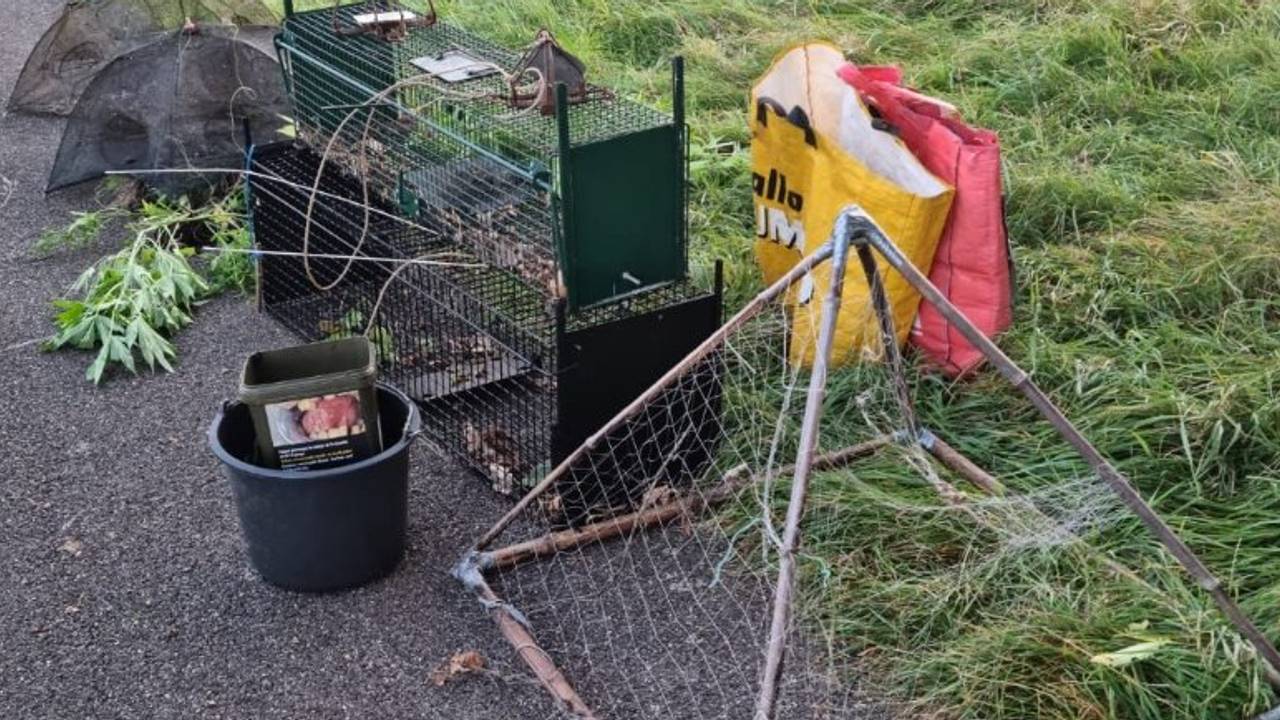 De vangmiddelen die werden gevonden (foto: SSiB)