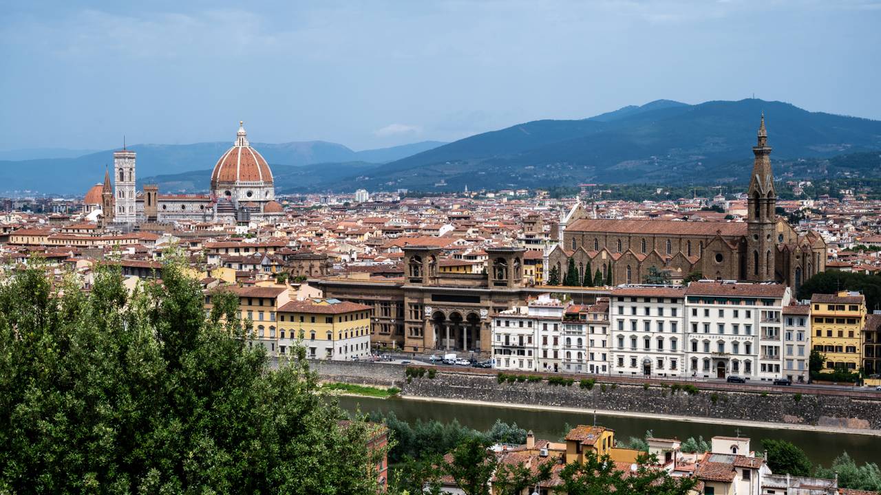 Florence, met zicht op beroemde dom (foto: ANP 2021/Astrid Huis).