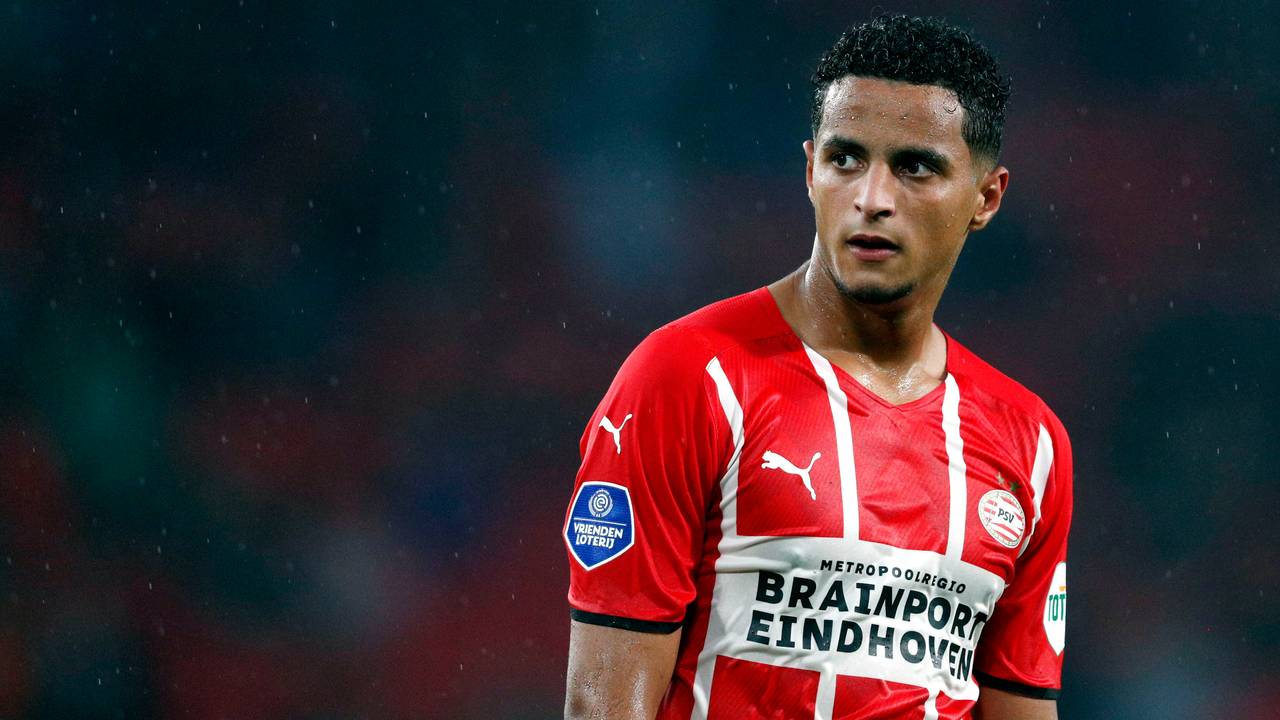Mo Ihattaren verlaat PSV (foto: Jeroen Putmans/ANP).
