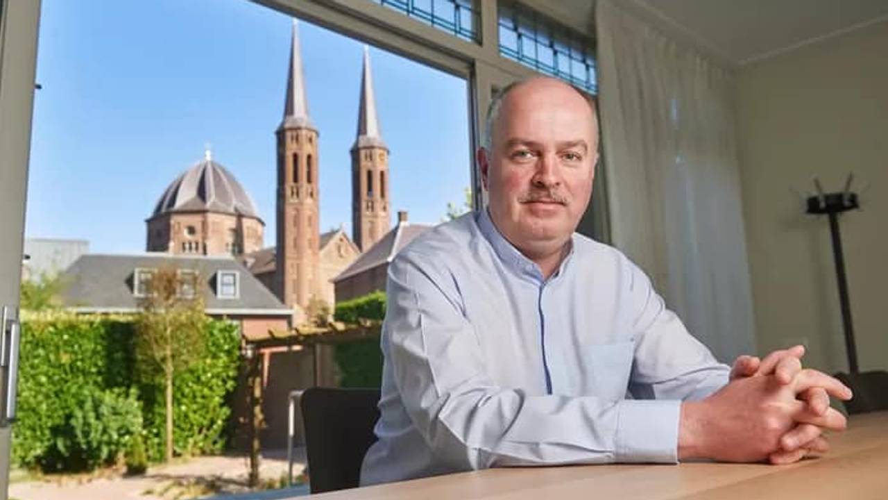 Pastoor John van de Laar (foto: Parochie Sint Petrus)