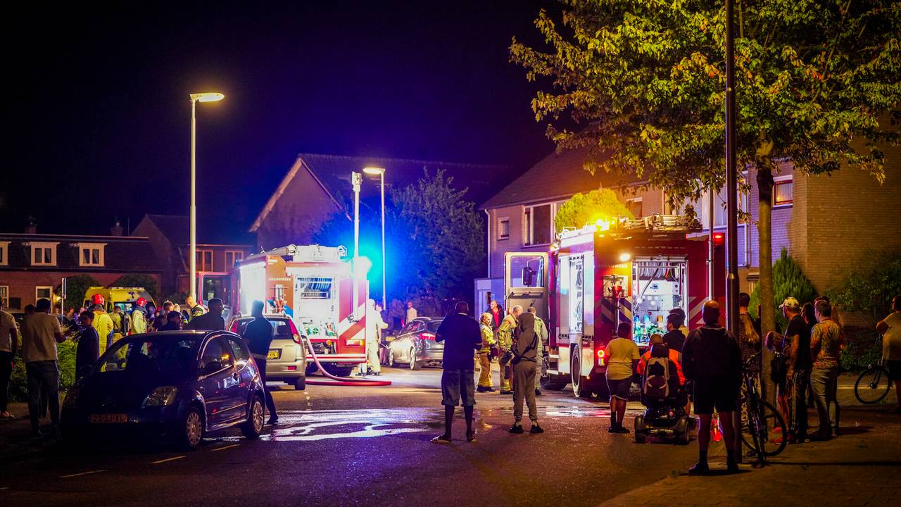 vrouw gewond bij woningbrand • fietsster aangereden door auto.