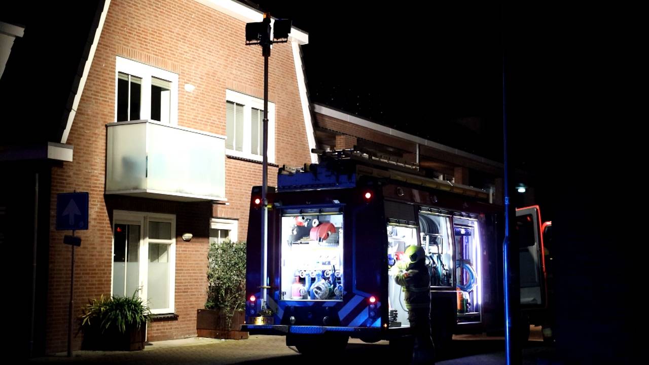 Fietser valt bij botsing met auto en breekt enkel in Gilze.