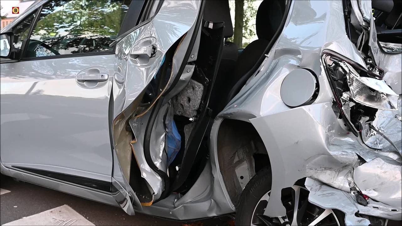 Gewonde bij steekpartij Roosendaal • ongeval in Heukelom.