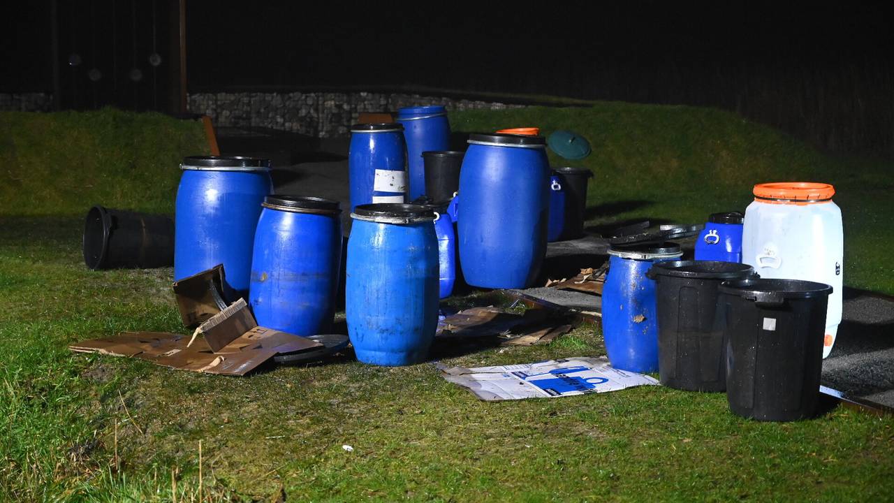Eindhoven opgepakt na straatroof • ravage na botsing.