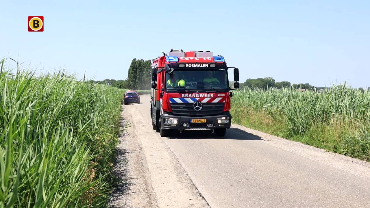 busje belandt in de sloot • motorrijder overleden bij ongeluk.