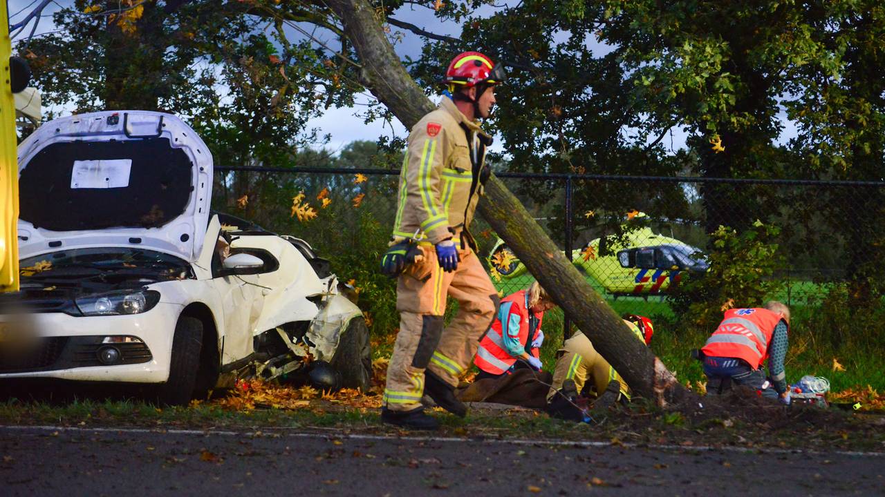 fietser gewond na ongeluk · verwarring over kerstverlichting.