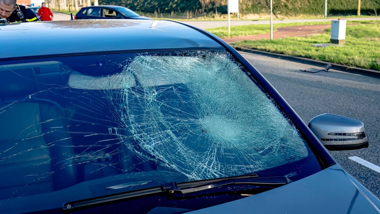 scooter geschept • fatbike aangereden door stadsbus.