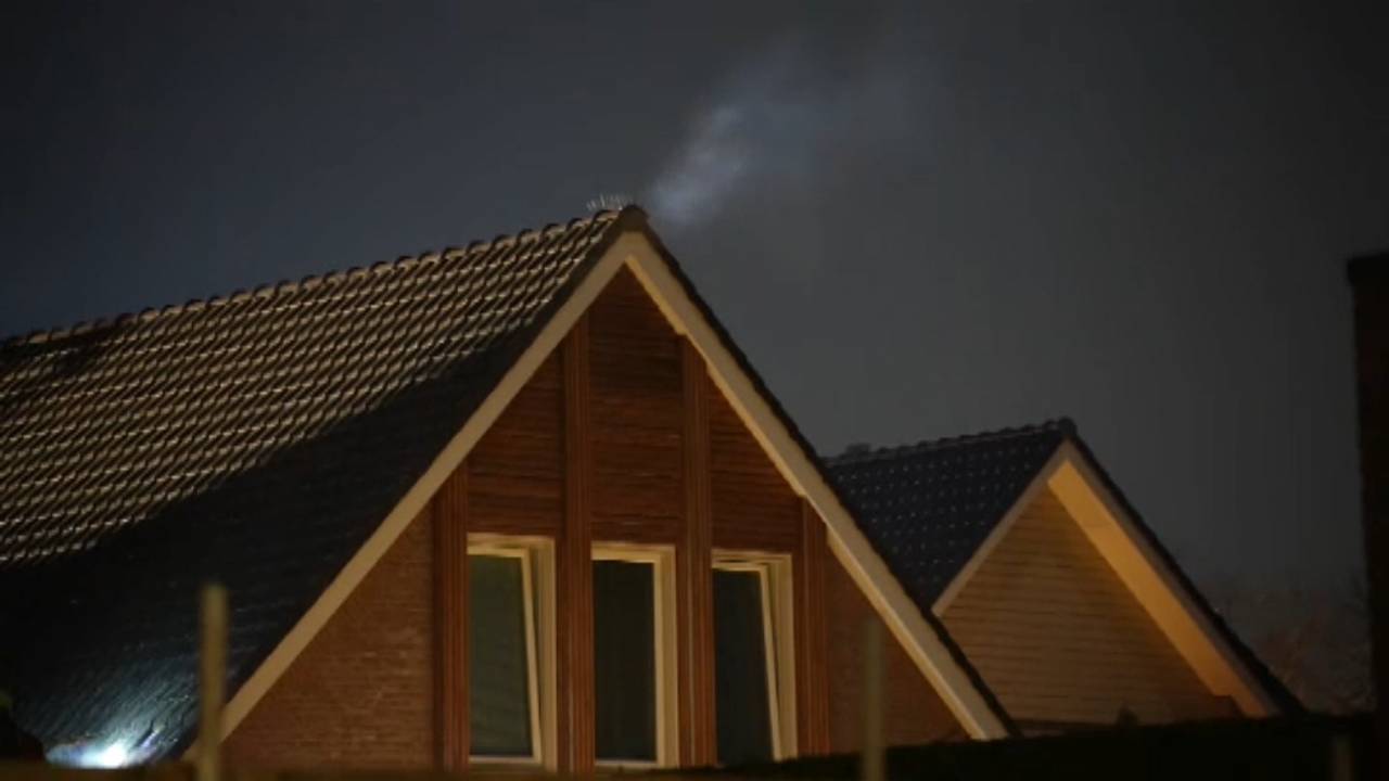 zwaargewonde op erf • vrouw gewond bij botsing.
