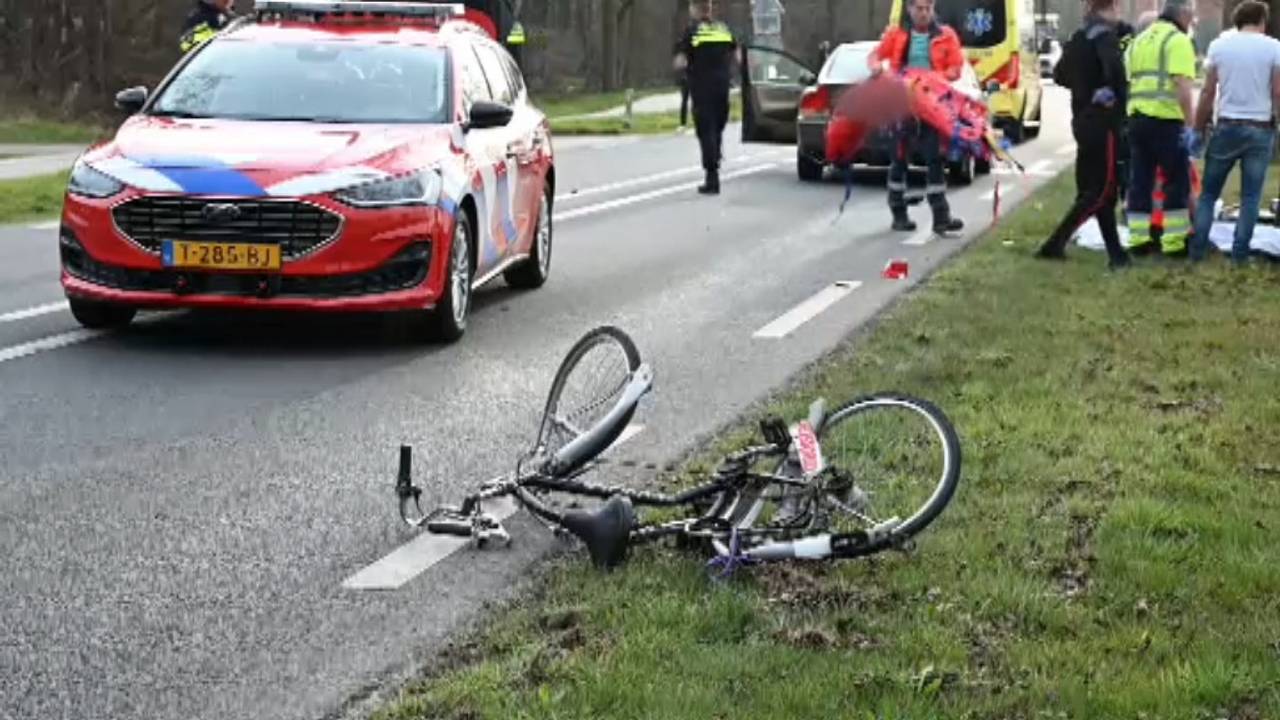 Jongen verongelukt op N395: al jaren roep om weg veiliger te maken.