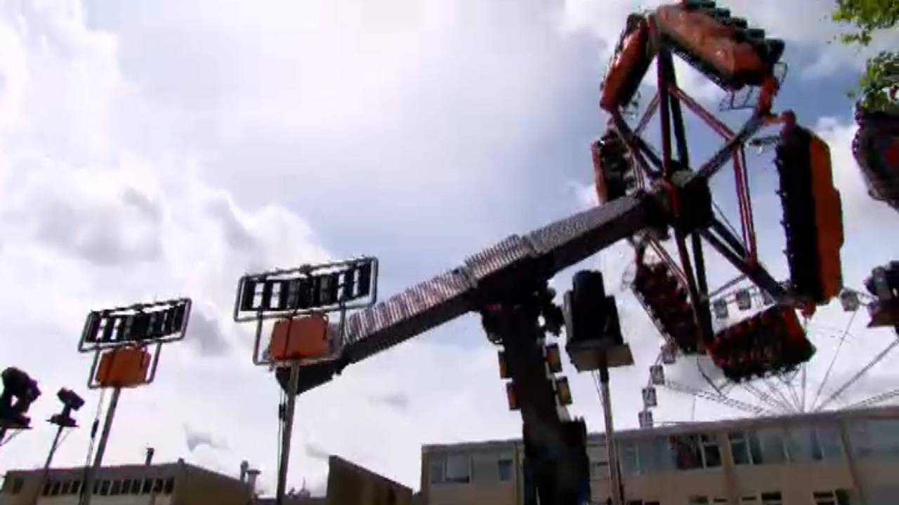 Kermisexploitant Niek geschrokken na ongeluk met zijn attractie.