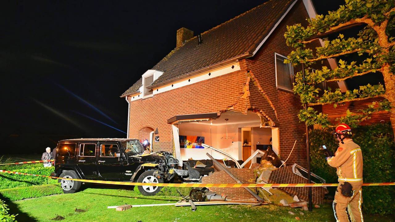 Man die huis binnenreed, blijkt 21-jarige onder invloed van cannabis
