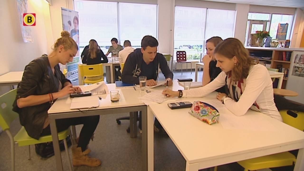Ga naar slide 2