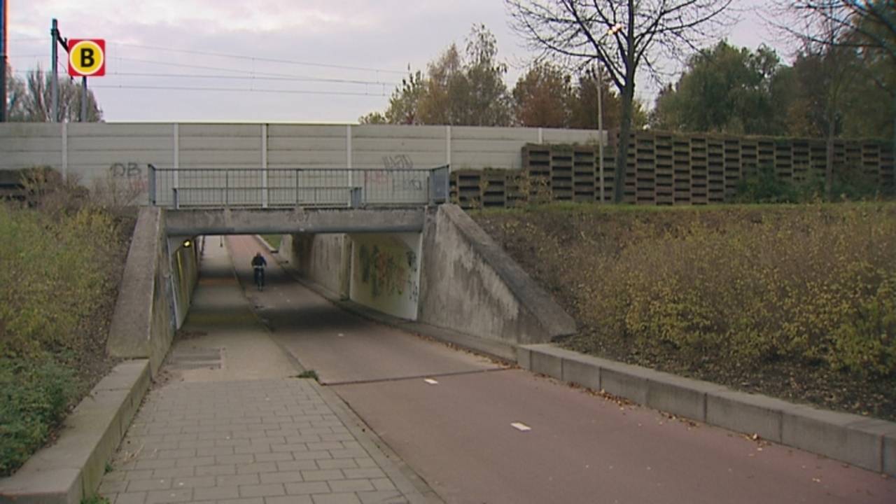 Ga naar slide 1