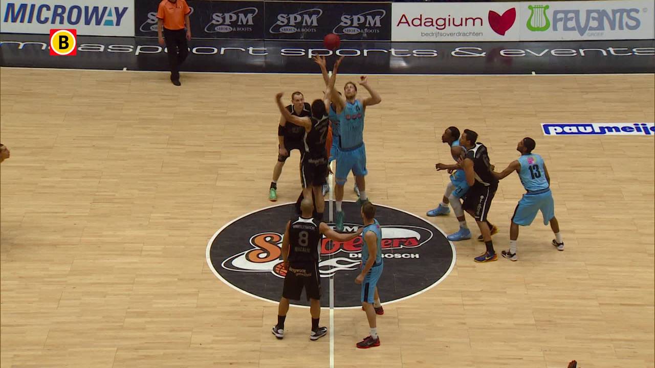 Basketballers SPM Shoeters Den Bosch uitstekend begonnen aan halve finale