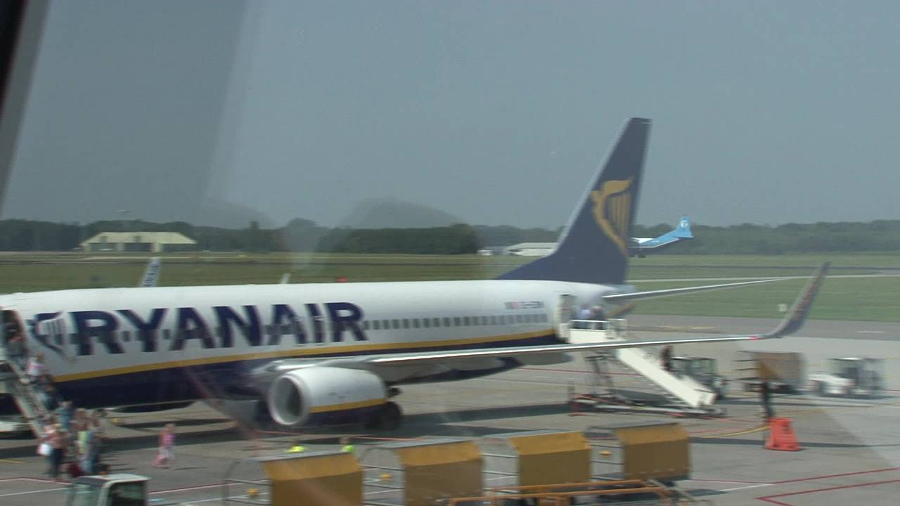 Warm onthaal voor reizigers op Eindhoven Airport