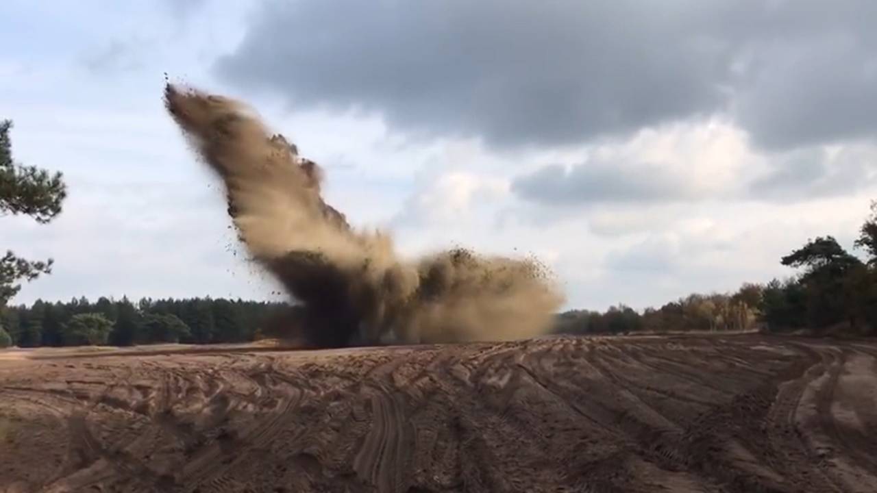 5 bijzondere explosies van bommen en granaten op een rij