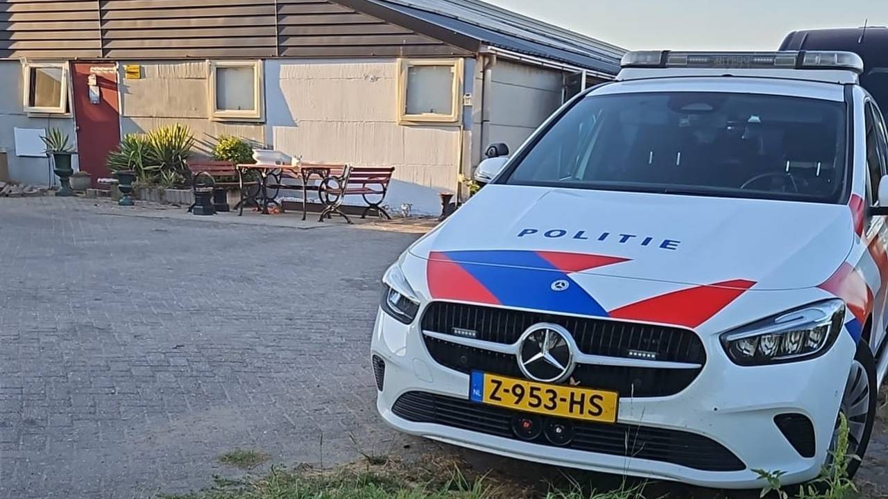 De cocaïnewasserij in de loods in Lepelstraat was nog in opbouw (foto: politie Bergen op Zoom).