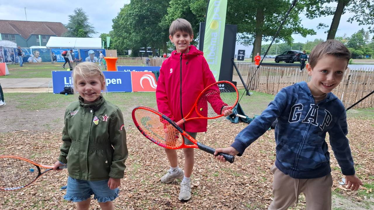 Emma, Hugo en Jasper Sibma op de Libema Open in Rosmalen (foto: Leon Voskamp).