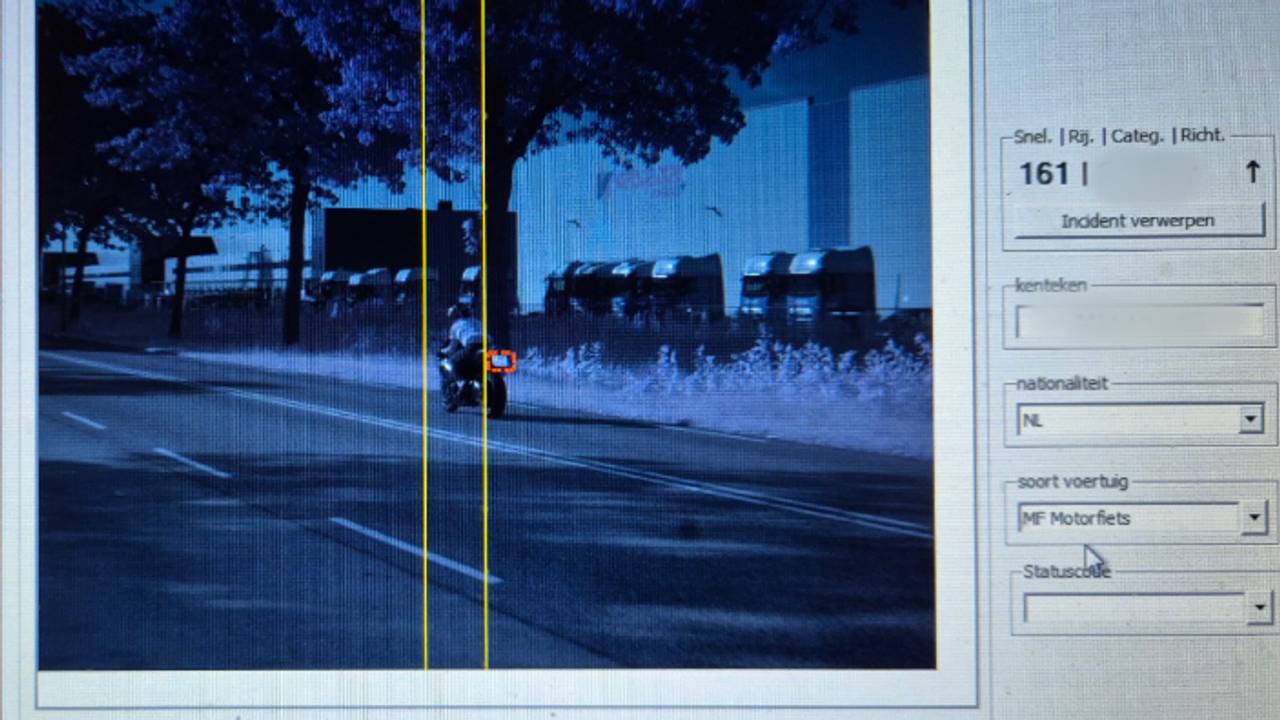 Motorrijder rijdt 111 kilometer per uur te hard in Tilburg