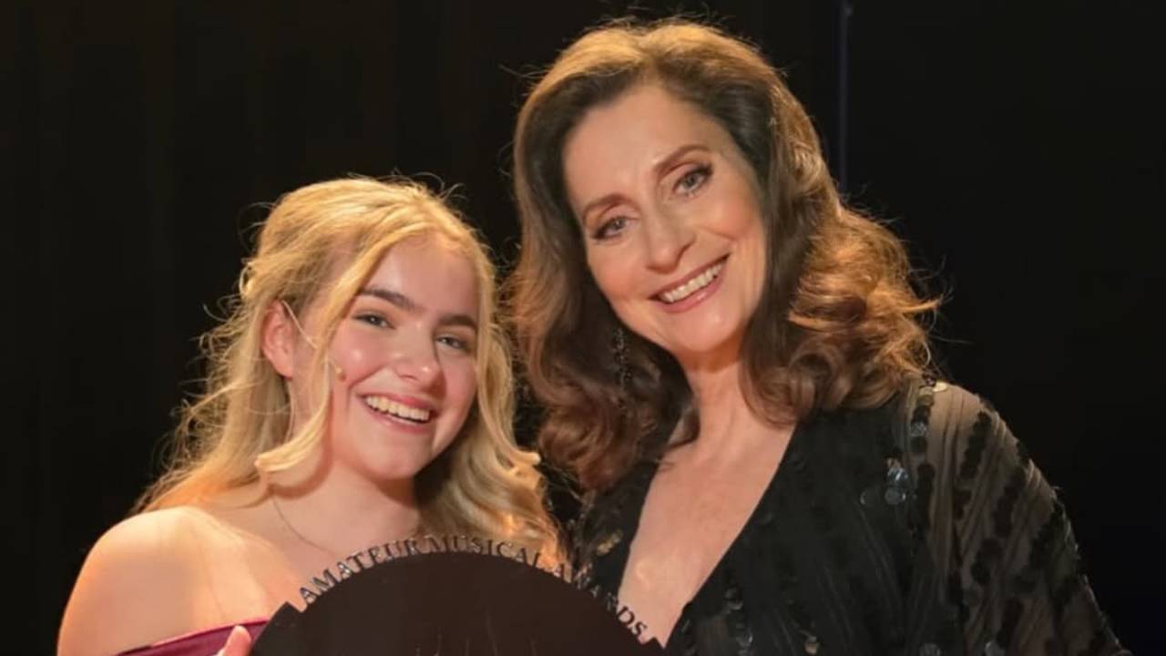 Musicaltalent Maud (17) uit Roosendaal wint Pia Douwes Award: 'Onwerkelijk'